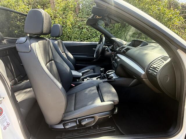 BMW 1-Serie Cabrio 118i High Exe I M-Pakket I Xenon I Navi I Nette auto
