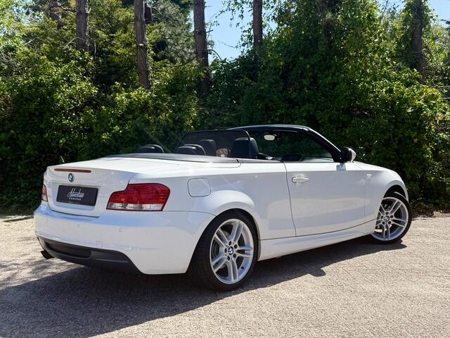 BMW 1-Serie Cabrio 118i High Exe I M-Pakket I Xenon I Navi I Nette auto