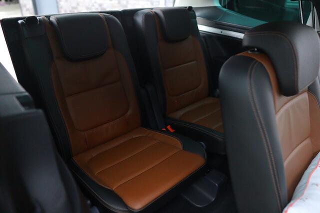 Volkswagen Sharan 1.4 TSI Exclusive Series 7 zits Full options