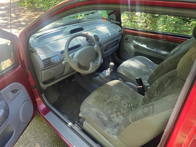 Renault Twingo 1.2 Kenzo Airco APK 02-27 NAP