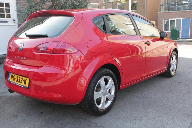 Seat Leon 1.4 / Airco / Elektrische ramen / APK 