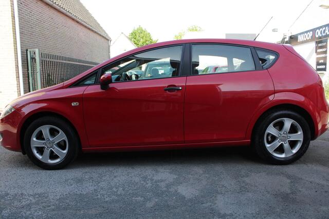 Seat Leon 1.4 / Airco / Elektrische ramen / APK 