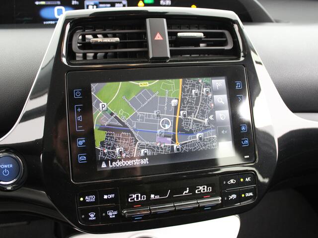 Toyota Prius 1.8 Plug-in Hybrid Dynamic Limited | Head up Display | Navigatie | Stoelverwarming | Cruise Control Adaptief | Camera |