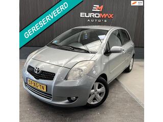 TOYOTA YARIS 1.3 VVTi Luna MMT