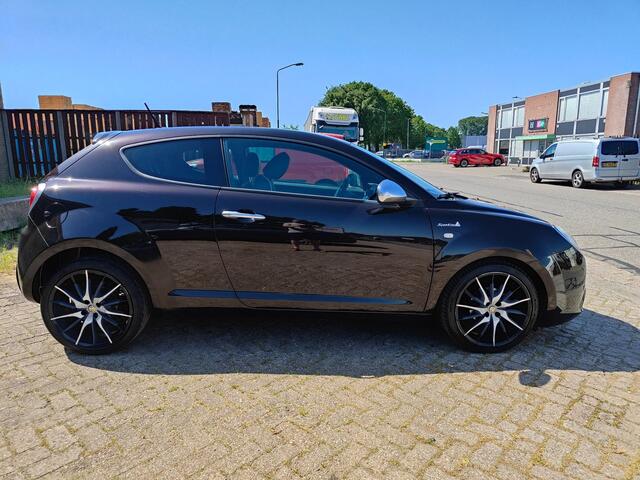Alfa Romeo Mito 0.9 TwinAir Distinctive
