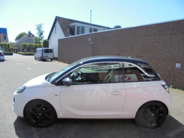 Opel Adam 1.4 100pk Slam Black Favourite