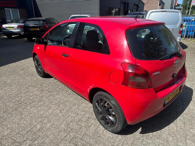Toyota Yaris 1.0 VVTi Terra AIRCO apk:10-2026