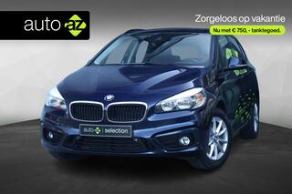 BMW 2-SERIE Active Tourer 220i / Stoelverwarming / Cruise control