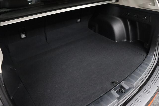 Subaru Forester 2.0i e-BOXER Sport AWD | Elek. Glazen Panoramadak | Trekhaak | Adaptive-cruise | Camera | Clima | Apple Carplay & Android Auto | Navigatie | 