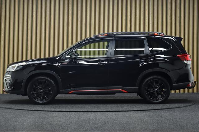 Subaru Forester 2.0i e-BOXER Sport AWD | Elek. Glazen Panoramadak | Trekhaak | Adaptive-cruise | Camera | Clima | Apple Carplay & Android Auto | Navigatie | 
