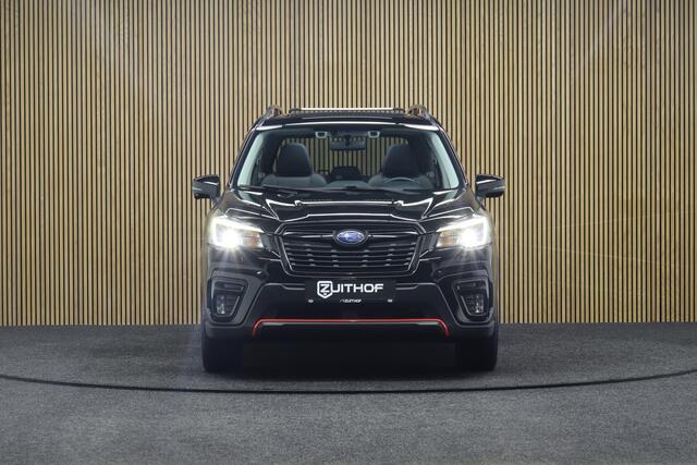 Subaru Forester 2.0i e-BOXER Sport AWD | Elek. Glazen Panoramadak | Trekhaak | Adaptive-cruise | Camera | Clima | Apple Carplay & Android Auto | Navigatie | 