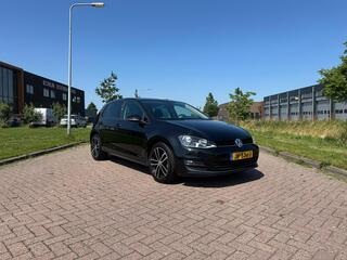 Volkswagen Golf VII