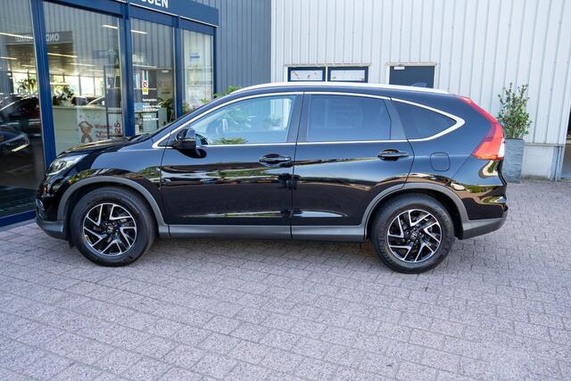Honda CR-V 2.0 Elegance|Prijs rijklaar incl 12 mnd garantie| Trekhaak Camera Stoelverwarming Navi Clima