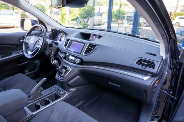 Honda CR-V 2.0 Elegance|Prijs rijklaar incl 12 mnd garantie| Trekhaak Camera Stoelverwarming Navi Clima