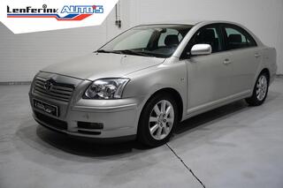 TOYOTA AVENSIS 2.2 D-4D Linea Luna Clima Cruise Trekhaak Lichtmetalen velgen