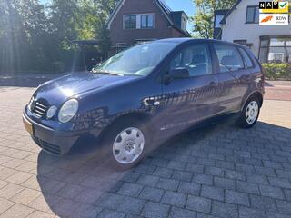 VOLKSWAGEN POLO 1.4-16V Airco Cruise Isofix 5 Drs 4 cil APK NL APK