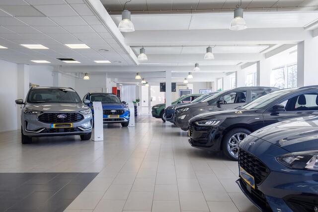 Renault Twingo 1.2 16V 75pk Parisienne Airco Bluetooth LM Velgen Dakspoiler ISOFIX 76.000km 