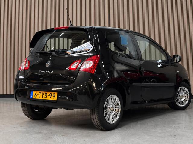 Renault Twingo 1.2 16V 75pk Parisienne Airco Bluetooth LM Velgen Dakspoiler ISOFIX 76.000km 