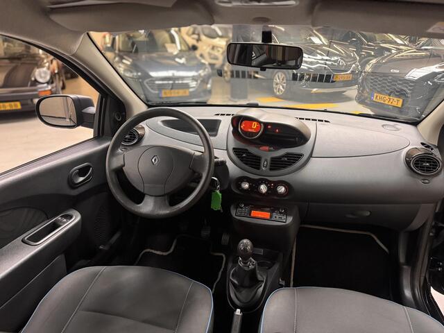 Renault Twingo 1.2 16V 75pk Parisienne Airco Bluetooth LM Velgen Dakspoiler ISOFIX 76.000km 
