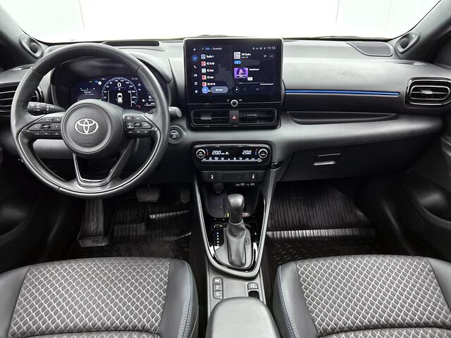 Toyota Yaris 1.5 Hybrid 130 Launch Edition | Panorama dak | JBL | Head-up display | Stoel en stuurwielverwarming | Onderweg-naar-dealer