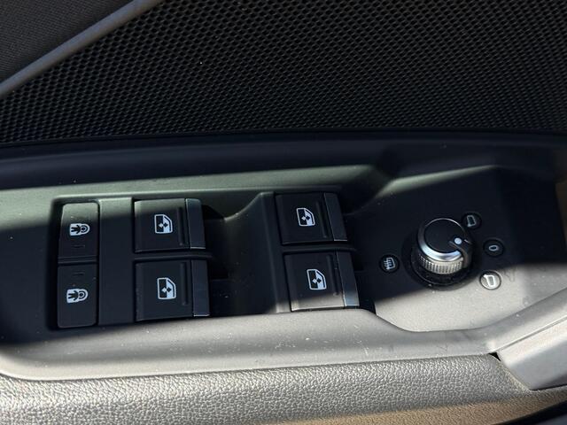 Audi A3 SPORTBACK 40 TFSI e VIRTUAL LEER MATRIX