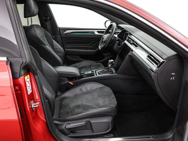 Volkswagen Arteon Shooting Brake 1.4 TSI 218pk DSG eHybrid R-Line Business+ � Panoramadak � Camera � Wegklapbare Trekhaak � Head-Up � Stoelverwarming � Achterban