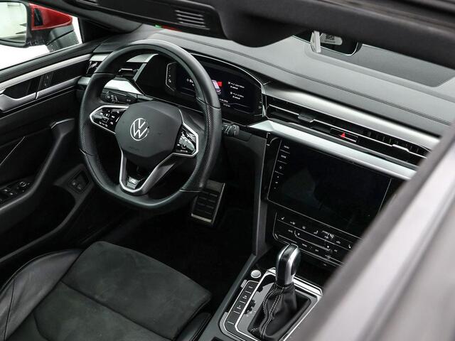 Volkswagen Arteon Shooting Brake 1.4 TSI 218pk DSG eHybrid R-Line Business+ � Panoramadak � Camera � Wegklapbare Trekhaak � Head-Up � Stoelverwarming � Achterban