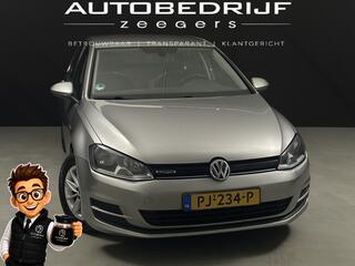 Volkswagen Golf VII
