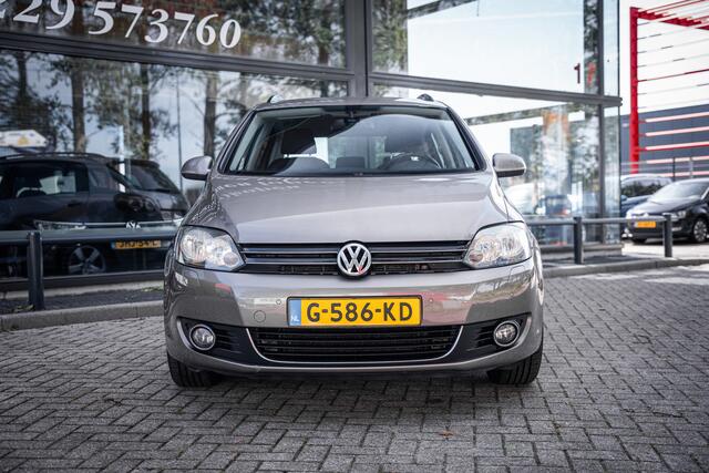 Volkswagen Golf PLUS 1.2 TSI Highline BlueMotion | Clima | Stoelverwarming | Cruise control | Parkeerhulp | Trekhaak |
