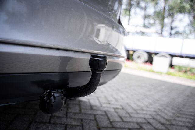 Volkswagen Golf PLUS 1.2 TSI Highline BlueMotion | Clima | Stoelverwarming | Cruise control | Parkeerhulp | Trekhaak |