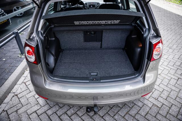 Volkswagen Golf PLUS 1.2 TSI Highline BlueMotion | Clima | Stoelverwarming | Cruise control | Parkeerhulp | Trekhaak |
