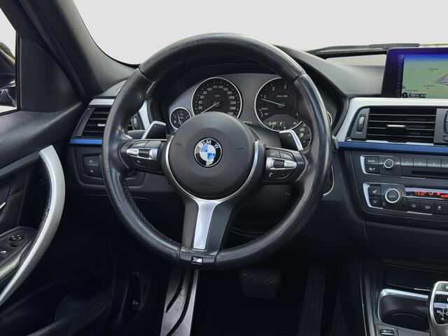 BMW 3-Serie Touring 320d M-Sport | Pano | LED | Leer | Navi | Sportautomaat | Stoelverwarming | Sportpakket