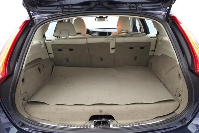 Volvo V60 2.4 D6 AWD Plug-In Hybrid Summum - Navi, Memory, Leer, Stoelverw.