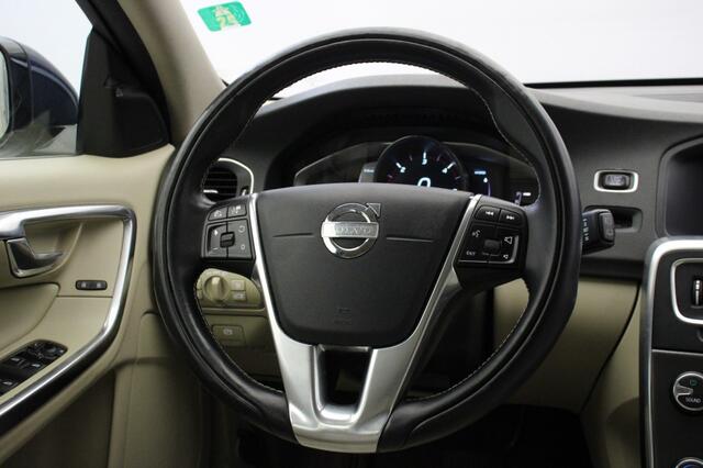 Volvo V60 2.4 D6 AWD Plug-In Hybrid Summum - Navi, Memory, Leer, Stoelverw.