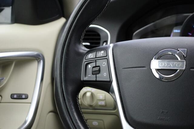 Volvo V60 2.4 D6 AWD Plug-In Hybrid Summum - Navi, Memory, Leer, Stoelverw.
