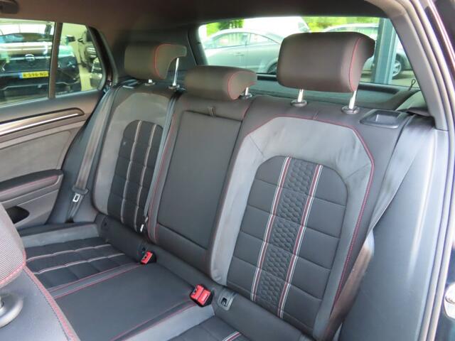 Volkswagen Golf 2.0 TSI GTI ClubSport 265 Pk DSG Ecc Navi Pano Led 2016
