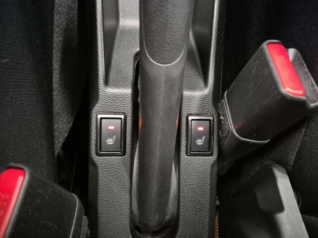 Suzuki Ignis 1.2 Smart Hybrid Stijl | All Seasonbanden | Dealeronderhouden | Achteruitrijcamera | Stoelverwarming |