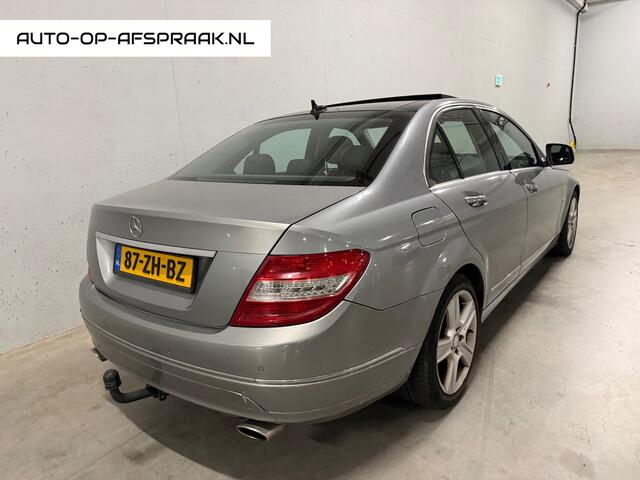 Mercedes-Benz C-Klasse 280 Avantgarde Automaat Navi Leer
