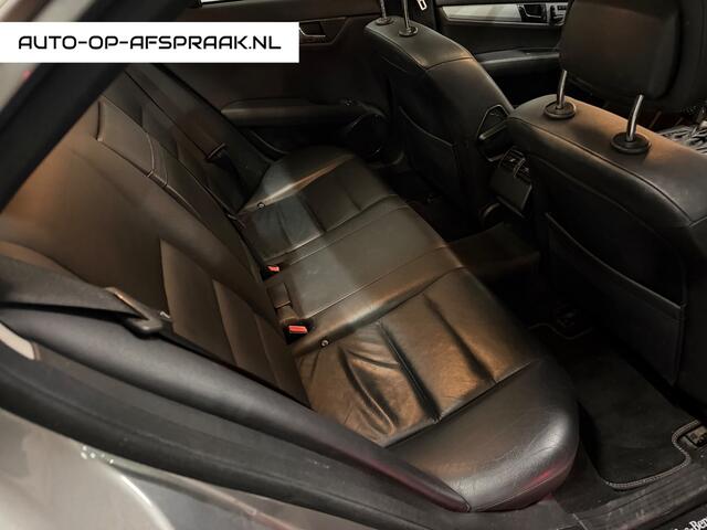 Mercedes-Benz C-Klasse 280 Avantgarde Automaat Navi Leer