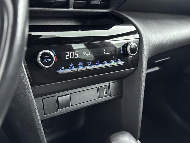 Toyota Yaris Cross 1.5 Hybrid Dynamic | Navigatie | Apple Carplay -/ Android Auto |