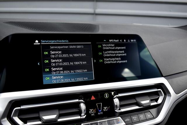 BMW 3-Serie 330e M Sport Individual | 19'' Wielen | Lederen Bekleding | CarPlay | Audio Media Pack | 1e Eigenaar |