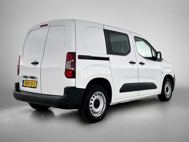 Peugeot Partner 1.2 Benzine 111PK Euro6 Premium / Airco / Navigatie / Cruise-ctr. / Schuifdeur + Raam / Radio multimedia / Apk 06-2027