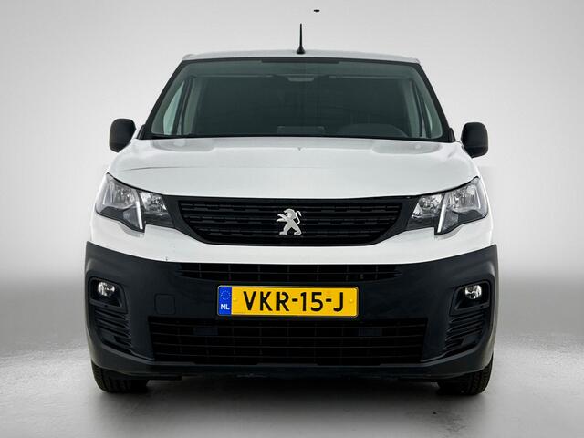 Peugeot Partner 1.2 Benzine 111PK Euro6 Premium / Airco / Navigatie / Cruise-ctr. / Schuifdeur + Raam / Radio multimedia / Apk 06-2027