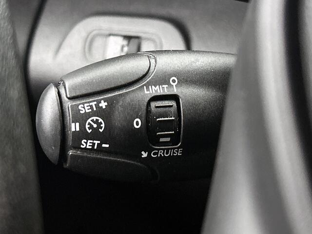 Peugeot Partner 1.2 Benzine 111PK Euro6 Premium / Airco / Navigatie / Cruise-ctr. / Schuifdeur + Raam / Radio multimedia / Apk 06-2027
