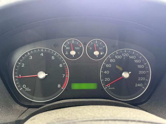 Ford Focus Wagon 1.6-16V Futura | Trekhaak | Airco | Cruise