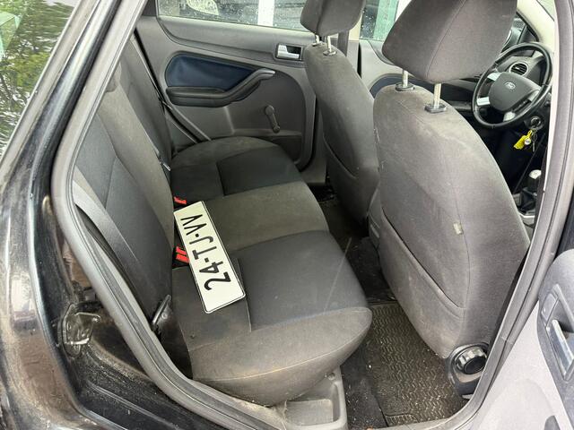 Ford Focus Wagon 1.6-16V Futura | Trekhaak | Airco | Cruise