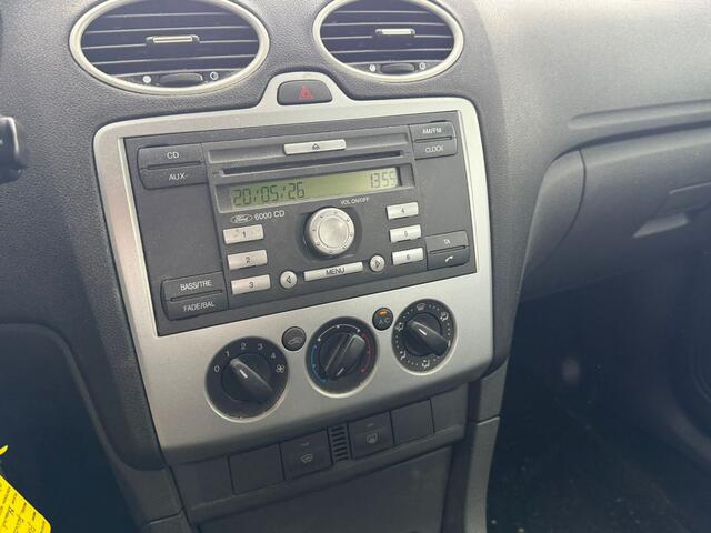 Ford Focus Wagon 1.6-16V Futura | Trekhaak | Airco | Cruise