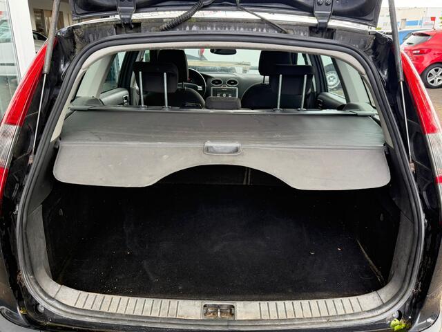 Ford Focus Wagon 1.6-16V Futura | Trekhaak | Airco | Cruise