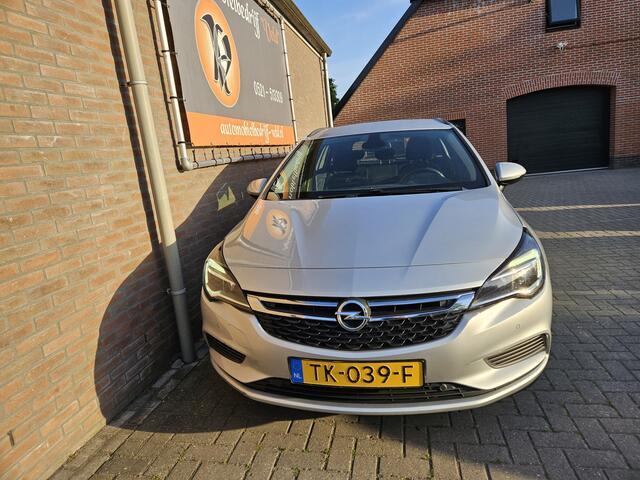 Opel Astra Sports Tourer 1.0 Online Edition