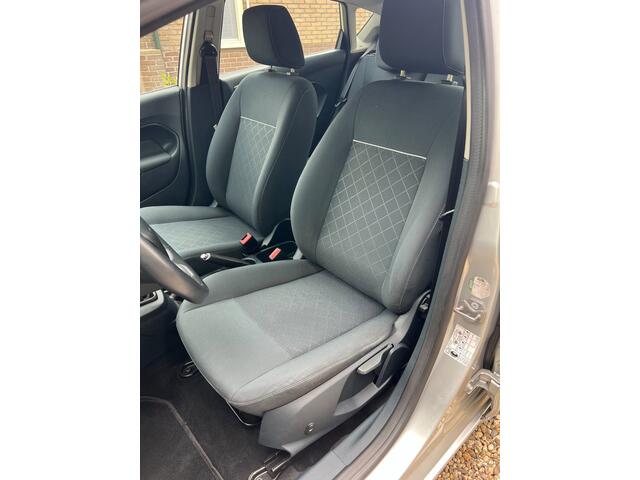 Ford Fiesta 1.25 Titanium, Airco, Pdc, Stoelverw, Bluetooth